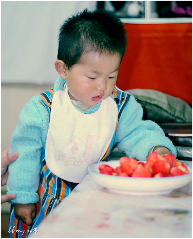 金东浩成长日记水果草莓照片jdh_11179