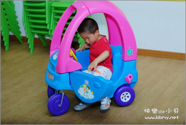 金东浩成长日记幼儿园的玩具车照片jdh_82685