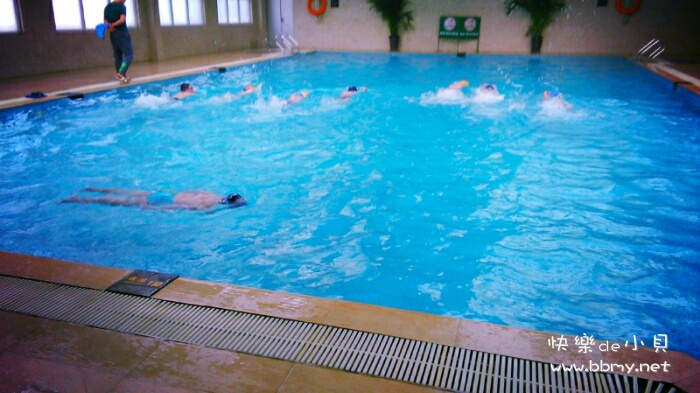 金东浩成长日记冬天的游泳馆体验照片