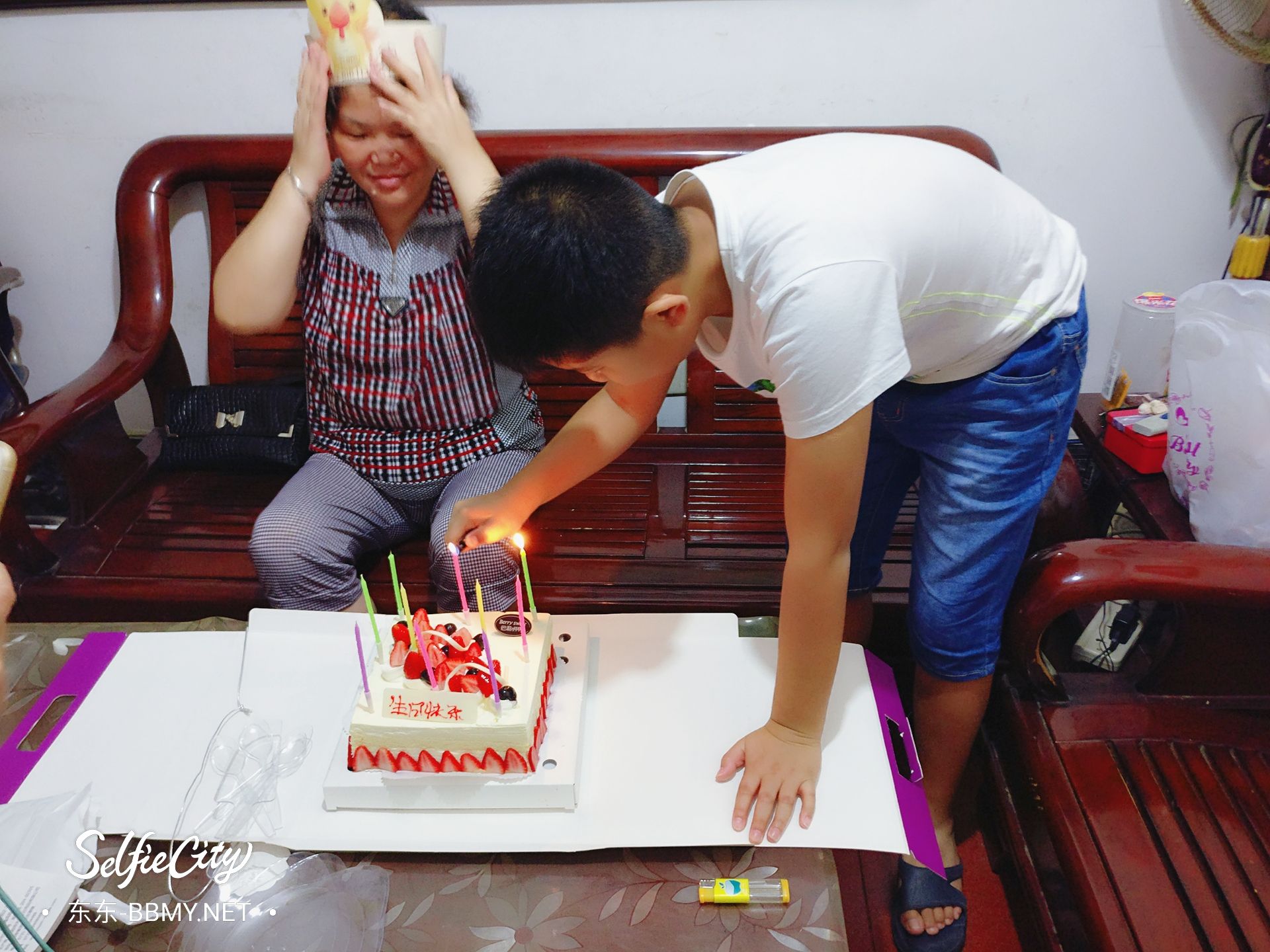 金东浩成长日记给奶奶买蛋糕庆祝生日照片SelfieCity_20210917100758_org.jpg