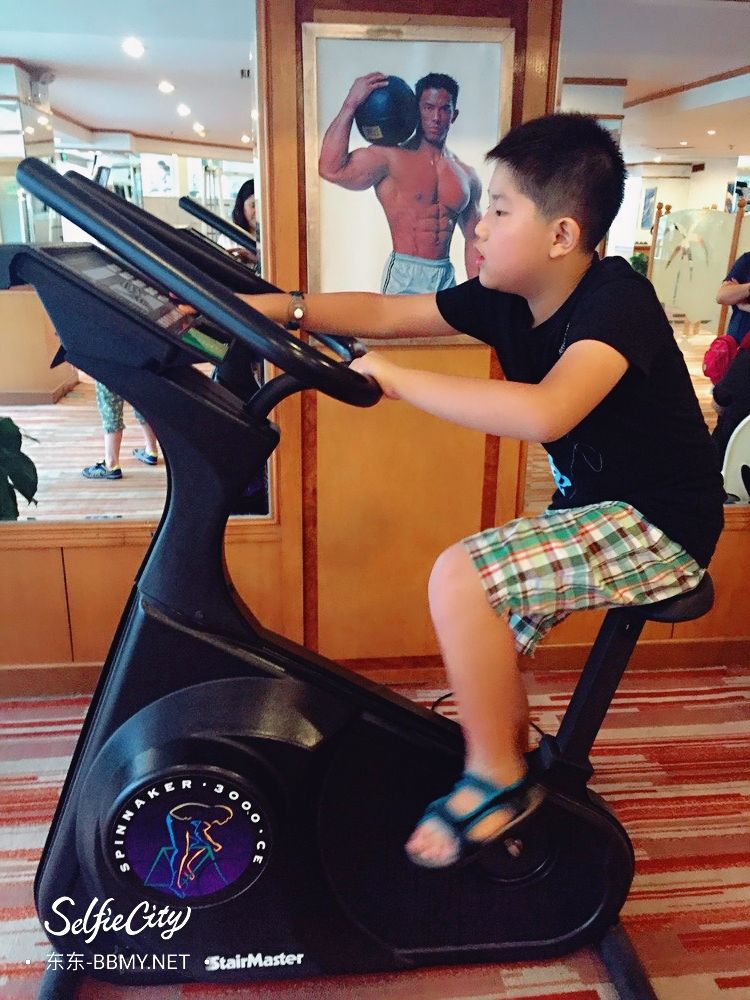 金东浩成长日记练习健身单车照片SelfieCity_20210915154837_org.jpg