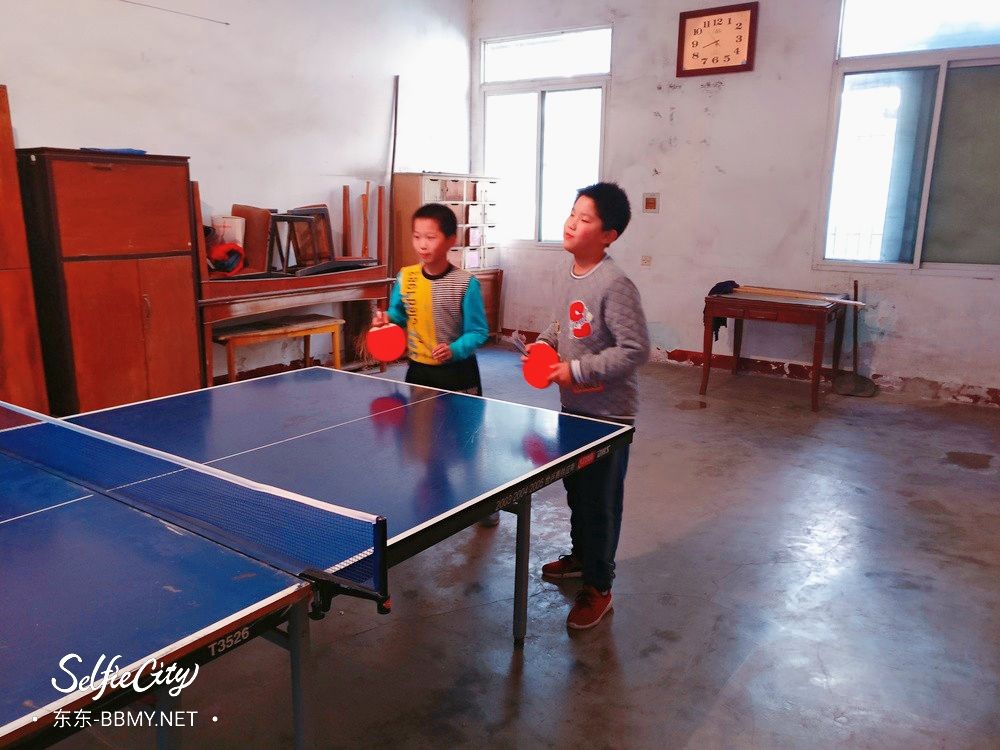 金东浩成长日记第一次打乒乓球照片SelfieCity_20210920105940_org.jpg