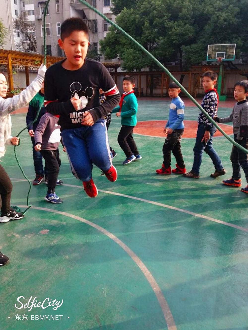 金东浩成长日记学校跳绳运动练习照片SelfieCity_20210920112113_org.jpg
