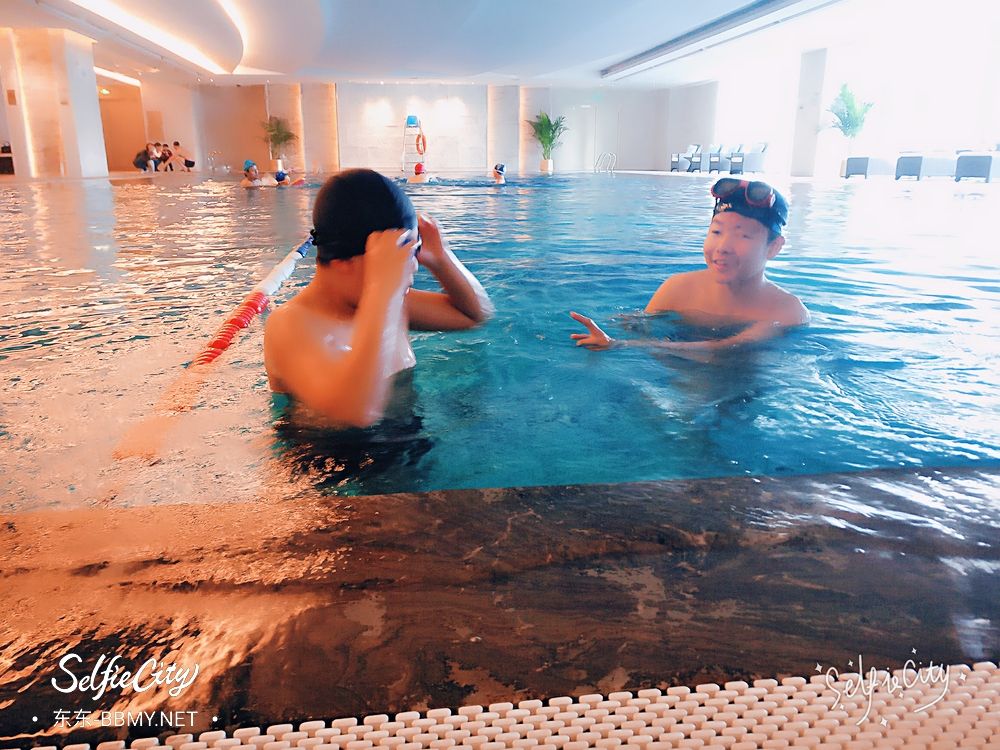 金东浩成长日记年初一和哥哥去游泳照片SelfieCity_20210922140335_org.jpg
