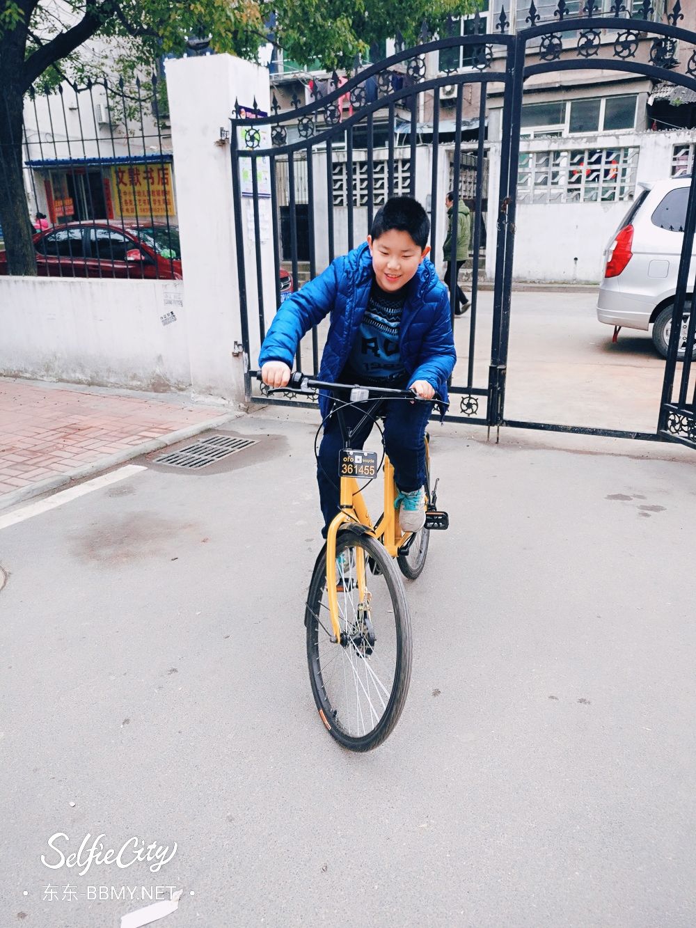 金东浩成长日记练习自行车照片SelfieCity_20210922140845_org.jpg