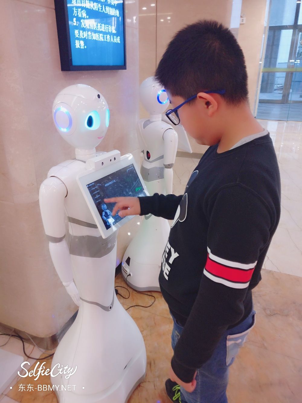金东浩成长日记生病去医院发现机器人照片SelfieCity_20210922180826_org.jpg